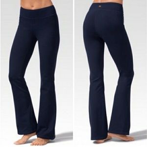 Lucy Tech Yoga Pants